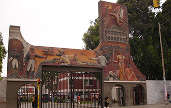 ESTUDIOS EN LA UNIVERSIDAD DE LA LIBERTAD