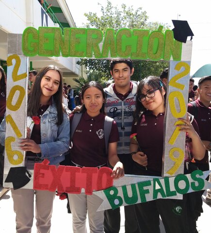 Me gradué de Bachilleres