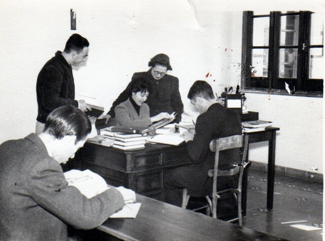 Biblioteca Filosofía en edificio O.Trejo
