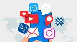 Kaplan y Haenlein establecen que la génesis de las RS ocurrió cuando Tom Truscott y Jim Ellis, de la Duke University, crearon Usenet en 1980