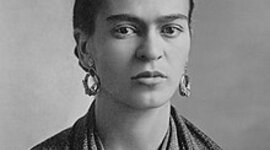Timeline: FRIDA KAHLO