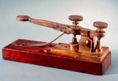 ¿EN BASE A QUÉ SE CREO  EL TELÉFONO?