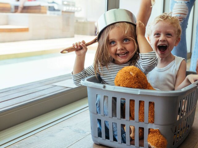 papas buscando amistades para su hija