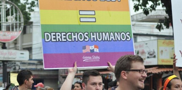 Derechos de personas con orientaciones sexuales