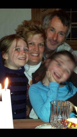 We move to the United States with my second stepmum (Valerie)