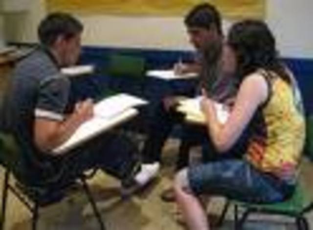 Articulated Instructional Media