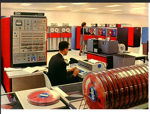 Premiers ordinateurs entièrement modulables