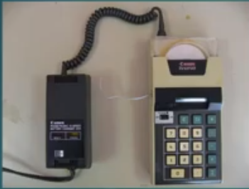 apparitions des premières calculatrices électroniques