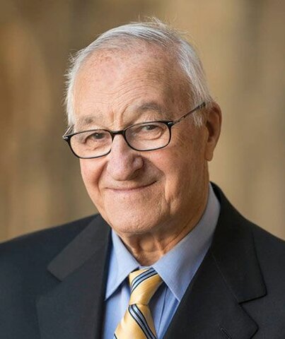 ALBERT BANDURA Enfoque de socialización a través de modelos