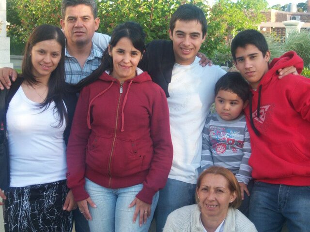 Dami recibe las investiduras en Uruguay