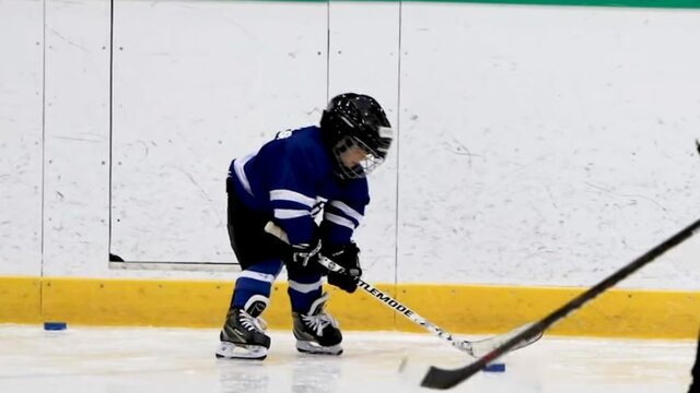 premiere game de hockey