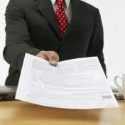 La Comisión Federal de Comercio establece que el franquiciador tiene la obligación de presentar al posible franquiciado un documento llamado “Circular de oferta de franquicias (UFOC)”