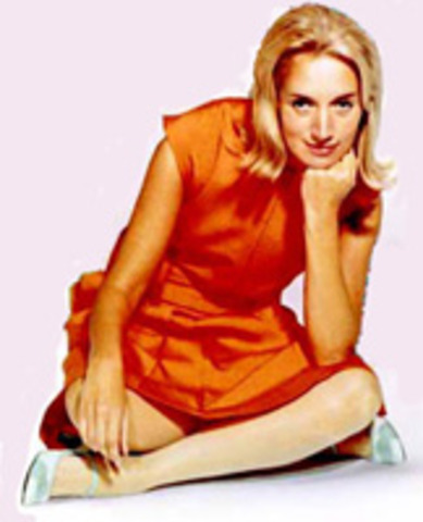 Mary Wells launches Wells Rich Greene