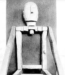 Una Figura Humana de Tamaño Natural