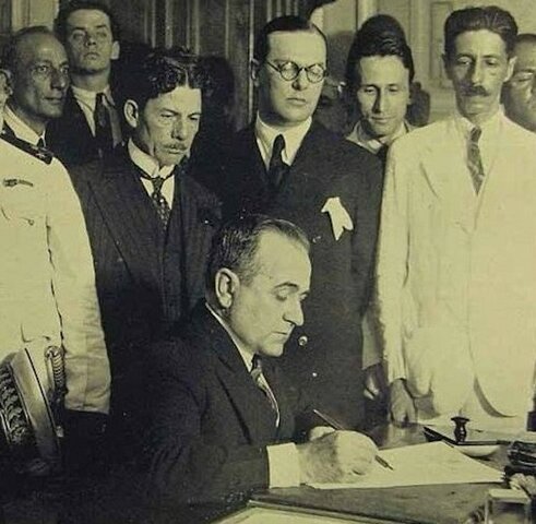 Criação do Ministério do Trabalho, Indústria e Comércio