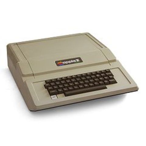 Sale a la venta el Apple II plus