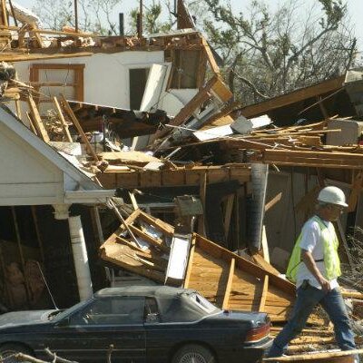 Timeline: Huracán Katrina,