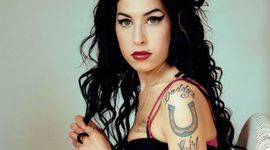 Timeline: AMY WINEHOUSE