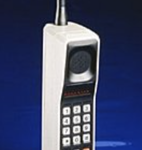 Primer teléfono móvil de la historia