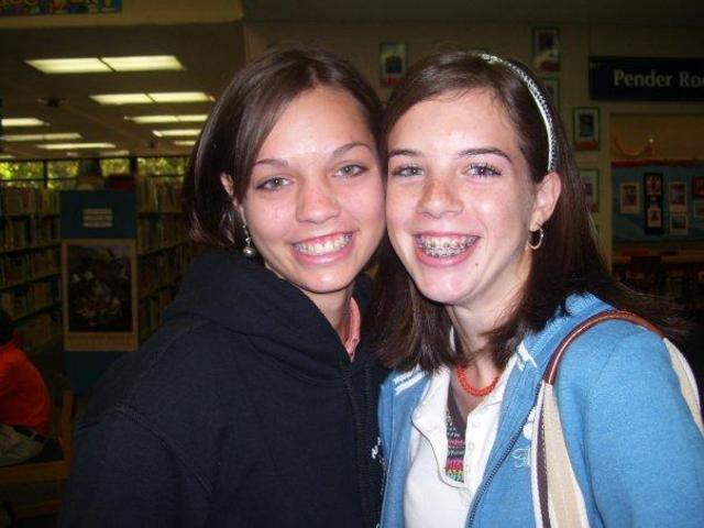 me cambié escuelas y conocí Tonia