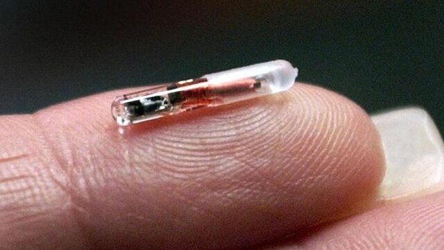 se inventa el microchip