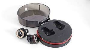 First Wireless Headphones Released