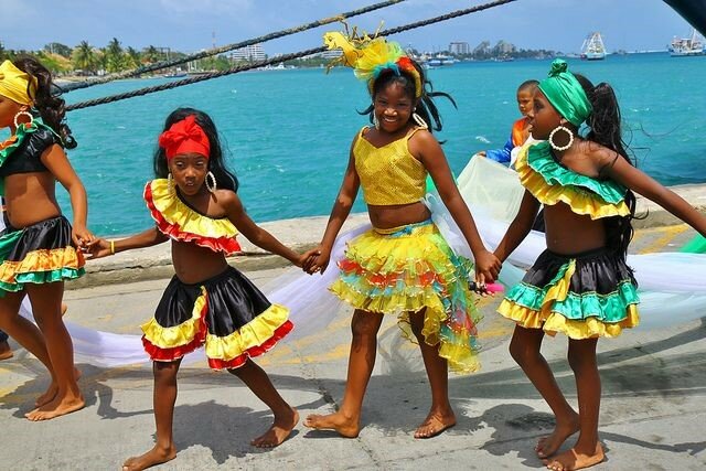 Una educación de calidad para los grupos étnicos de Colombia