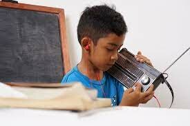 Canales educativos en la radio