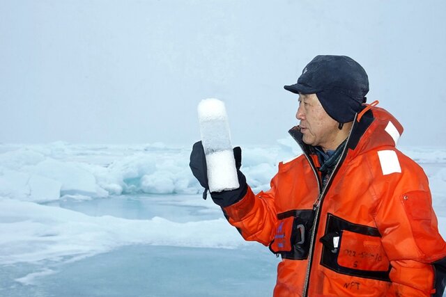 UN Secretary-General Visits Polar Ice Rim