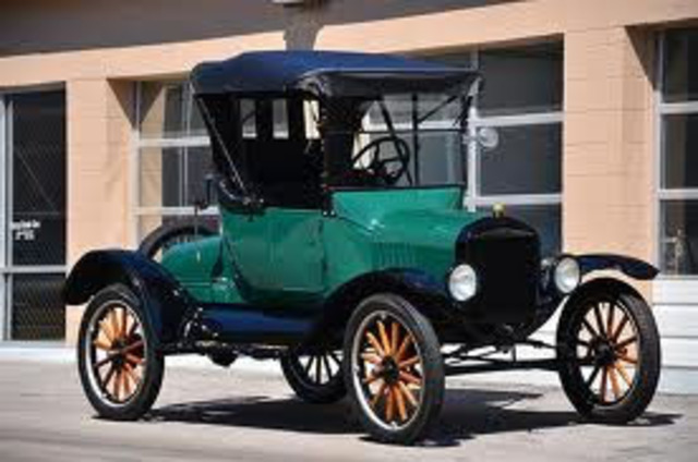 Alfred Sloan positioned a lineup of affordable vehicles to compete against the Model T that Henry Ford made.