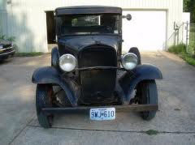 Chevy introduces the Standard Six, the cheapest  six- cylinder car for sale in the U.S.A.