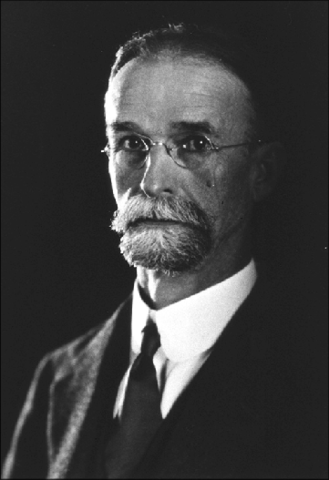 Nace Theobald Smith