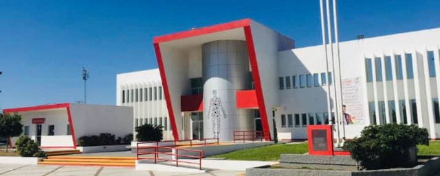 UVM abre los Campus: