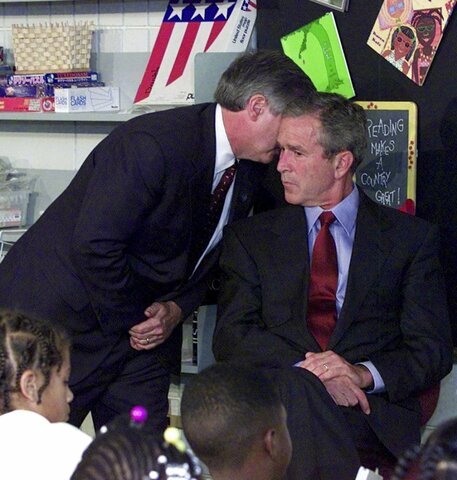 El presidente Bush se entera de la noticia