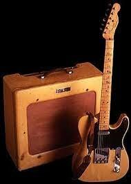 UNA DE LAS PRIMERAS GUITARRAS QUE FENDER PRODUJO. PRIMERO LLAMADA BROADCASTER Y LUEGO MÁS TARDE TELECASTER