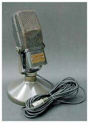 EL MICROFONO