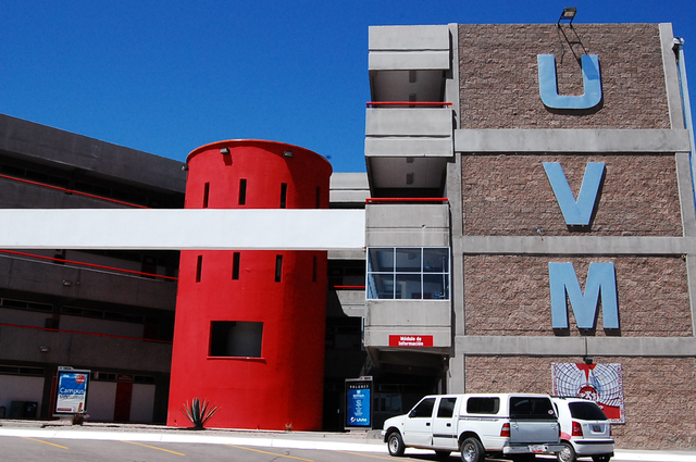 Campus fundados en 2001