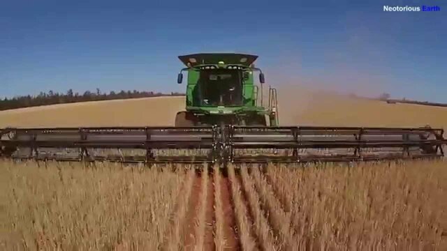 World biggest combine header