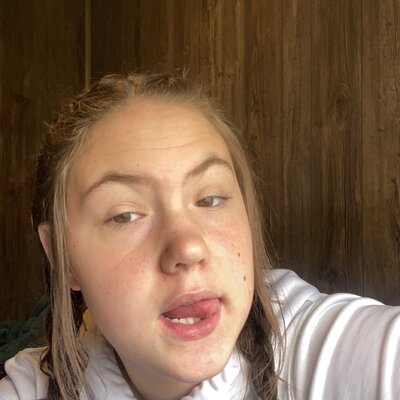 Timeline: About Savannah Ringen