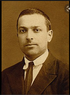 LEV VIGOTSKY El desarrollo y su relación con el origen social de los procesos mentales