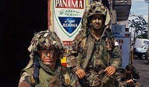 E.E UU. Invade Panamá