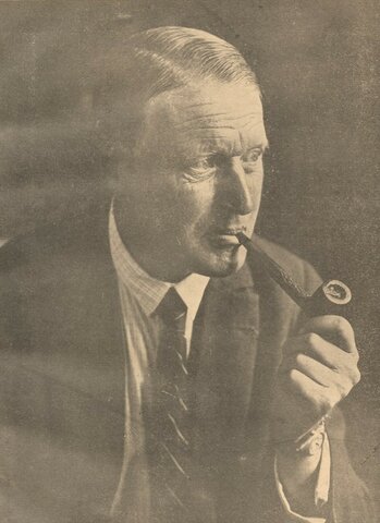 Learning about forensics - first school of forensic science founded by Radolphe Archibald Reiss in Switzerland.