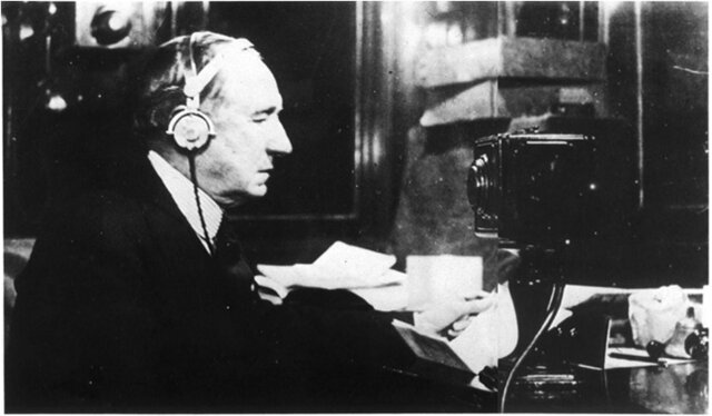 MARCONI REALIZA LA PRIMERA TRANSMISION DE UN PAIS A OTRO (INGLATERRA Y FRANCIA)