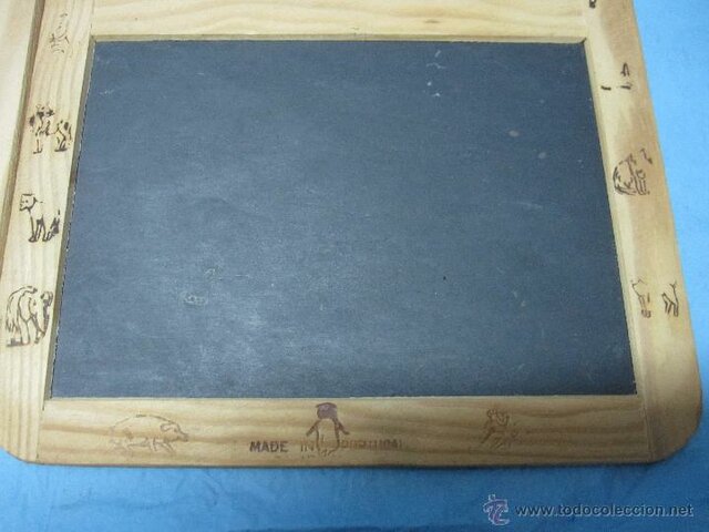 1700 El primer pizarrón de tiza