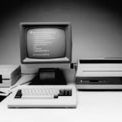 Timeline: cuarta generación de computadoras