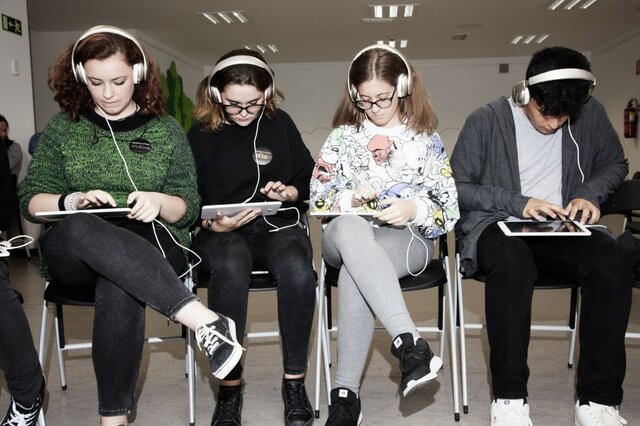 educacion y tecnologia 2000`s