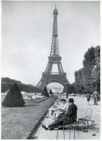 The Eiffel Tower, a sample of the iron architecture of the s. XIX.