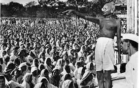 Gandhi organizes the first civil disobedience campaign