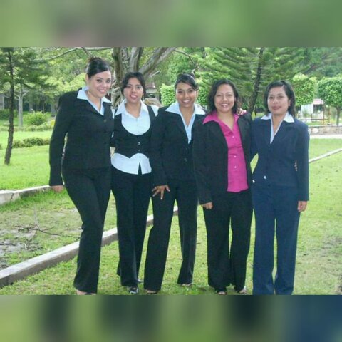 Las mejores amigas de la carrera