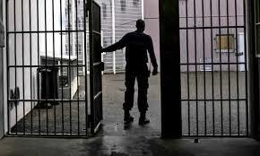 Abandonan la ciudad de San Cristóbal